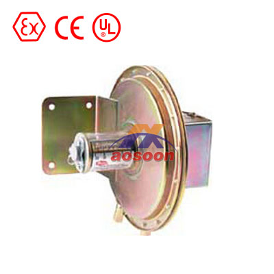 Dwyer 1638-5 series large diaphragm pressure switch